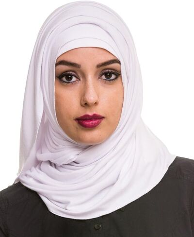 وشاح جيرسي يومي in Saudi Arabia