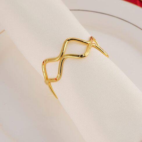 مجموعة حلقات مناديل عيد الميلاد مكونة من 12 - حامل مناديل من حجر الراين الذهبي لحفلات عشاء عيد الميلاد وديكور طاولة عيد الميلاد في المزرعة in Kuwait