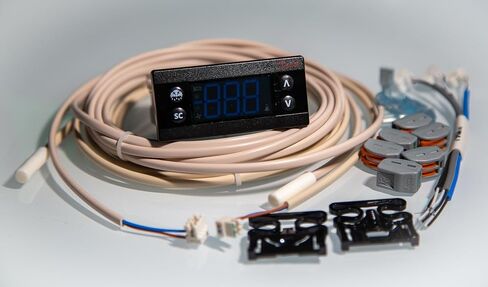 New BEV Air 00C30-123D-03 Temperature Controller ERC112D with Probes Replacement Kit for Beverage Air Refrigerators in Saudi Arabia