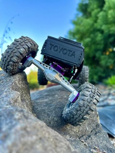 TREAL UTB18 Capra Rear Axle Housing, Aluminum 7075 CNC Machined w Rear Hubs One Piece Design Upgrades (Black) in Saudi Arabia