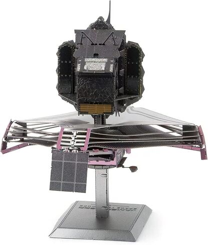 مجموعة نماذج معدنية ثلاثية الأبعاد من Fascinations Metal Earth James Webb Space Telescope مع ملاقط in Saudi Arabia