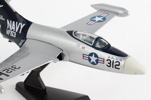 طابع بريد دارون F9F النمر فضي/أسود 1/100 in Saudi Arabia
