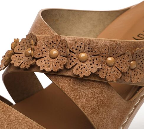 صنادل بكعب عريض للسيدات من Alexis Leroy in Kuwait