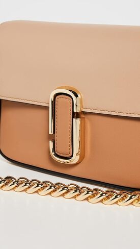 حقيبة الكتف النسائية من مارك جاكوبس in Kuwait