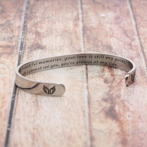 هدية تذكارية من JoycuFF لفقدان من أحببت هدية فراشة للأم المفقودة والأب من الفولاذ المقاوم للصدأ مجوهرات منقوشة تقول أنك تركت لي ذكريات جميلة، حبك هو دليلي... in Kuwait