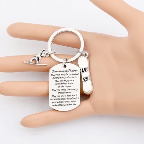 WSNANG Snowboarding Keychain Snowboarder Gift Snowboard Lover Gifts Snowboarder Team Gift Winter Sports Ski Keychain in Saudi Arabia