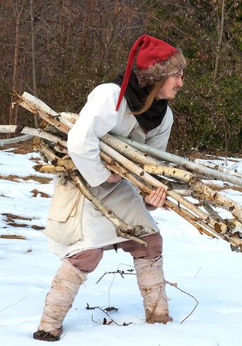 قبعة سانتا التنكرية القزم Liripipe زي قطيفة حافة طويلة مدببة لعيد الميلاد قبعة رن فير لعيد الميلاد in Kuwait