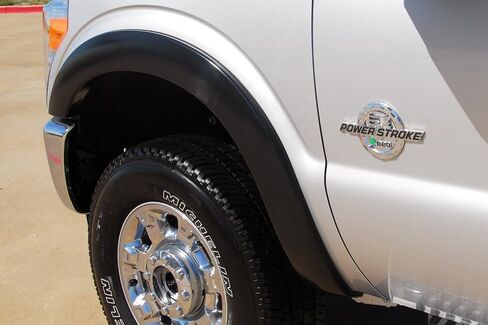 Lund SX314T Elite Series Black Sport Style Textured Front and Rear Fender Flare - 4 Piece in Saudi Arabia