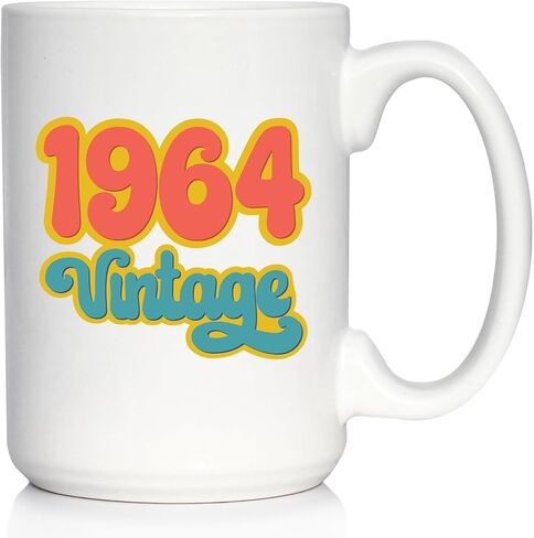 Vintage 1964 - هدايا عيد الميلاد الستين الممتعة للرجال والنساء الذين يبلغون من العمر 60 عامًا - فناجين قهوة قديمة - كوب سيراميك أبيض كبير سعة 15 أونصة in Saudi Arabia