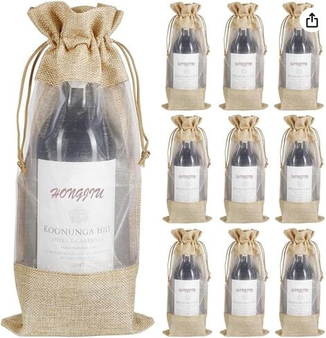 أكياس هدايا Wanna Wobba Burlap Jute Wine مع رباط ونافذة أمامية شفافة من السيلوفان، مجموعة من 12 قطعة، قماش هسي قابل لإعادة الاستخدام لزجاجة النبيذ لقضاء العطلات وحفلات الزفاف وأعياد الميلاد وحفلات الخطوبة والدفء المنزلي in Saudi Arabia