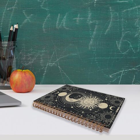 دفتر يوميات الشمس والقمر التارو - مجلة الساحرة، دفتر الساحرة الساحرة، أشياء ساحرة، هدايا التارو للنساء، دفتر ملاحظات حلزوني 5.5 × 8.، دفاتر كتابة in Kuwait