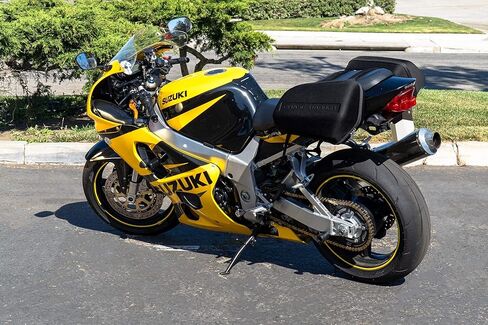 3100 حقيبة سرج سوداء - هيكل حراري خفيف الوزن للغاية - تصميم ديناميكي هوائي - مقاوم للماء والتمزق - شريط عاكس مخيط على أشرطة السرج لمزيد من الأمان in Kuwait