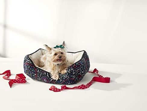 Vera Bradley Women's Fleece Plush Pet Bed, Best in Show, Large - Extra Large in Saudi Arabia