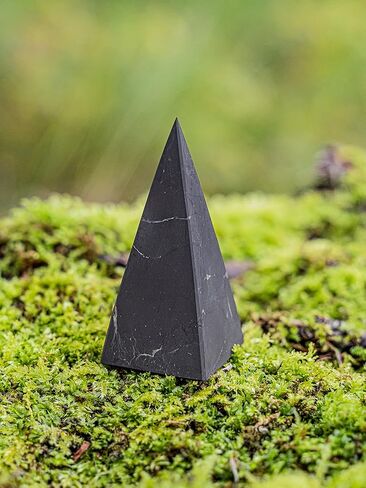 Shungite Club Shungite Pyramid Unpolished High Healing Crystal Pyramid (30 mm) Real Shungite Stone Chakra Meditation, Energy, Home Decor in Saudi Arabia