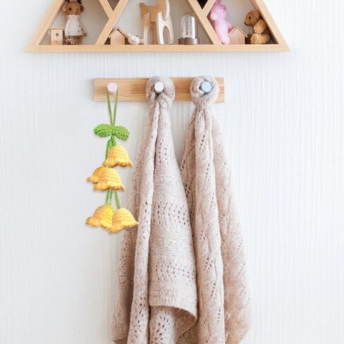 إكسسوارات مرآة الرؤية الخلفية للسيارة من AFUNTA Bellflower، قطعتان من إكسسوارات السيارة اللطيفة، إكسسوارات تعليق مرآة السيارة محبوكة يدويًا للنساء من الداخل in Kuwait