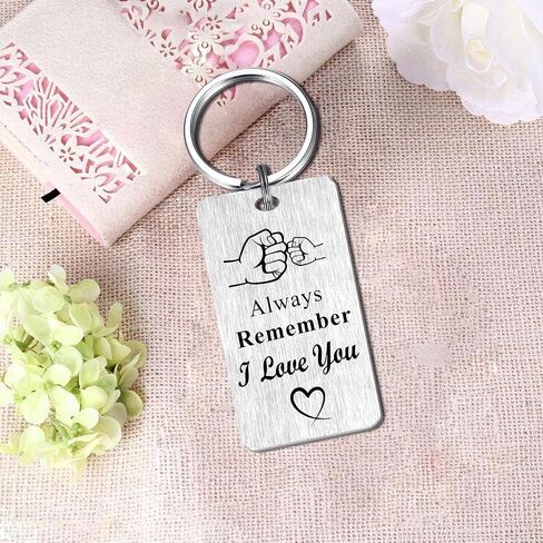 Jzxwan Granddaughter Christmas Keychain Gifts, I Love You Granddaughter Gifts, Proud of Granddaughter Birthday Gifts Mothers Day Key Chain, Granddaughter Xmas Present in Saudi Arabia