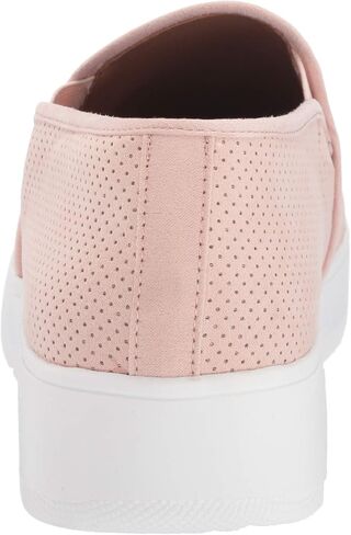 أحذية Steve Madden الرياضية النسائية سهلة الارتداء in Saudi Arabia