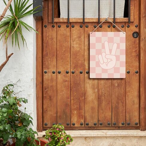 Black and White Checkered Peace Sign Hanging Wooden Signs 8x10, Black Preppy Checkerboard Decor for Home Girls Boys Room Dorm, Preppy Checkered Home Decor Gifts for Teen Girls Boys Women in Saudi Arabia