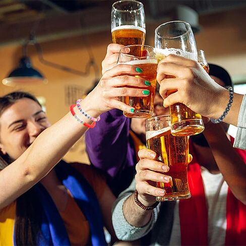 NEWITIN 16 قطعة أساور الصداقة للفتيات تمتد أساور مطرز الأزياء إلهام أساور لطيف ملون الصداقة سوار مجموعة هدايا مجوهرات للنساء الفتيات in Kuwait