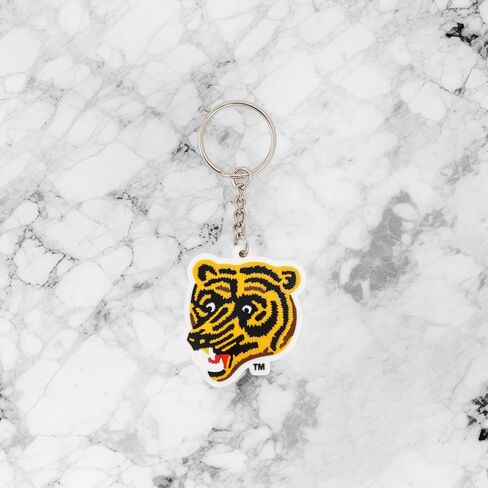 Desert Cactus Boston Bruins Keychain Vintage NHL National Hockey League Car Keys Holder (Vintage B) in Saudi Arabia