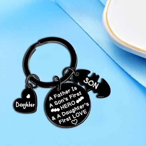 سلسلة مفاتيح للأب من هدايا عيد ميلاد الابنة والأب، الأب هو البطل الأول للابن والحب الأول للابنة in Kuwait