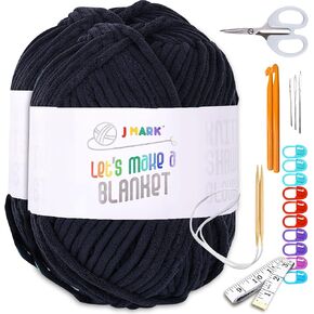 خيوط بطانية مكتنزة للحياكة من جي مارك، 437 ياردة. 28 أونصة. (800 جم) & كروشيه، كرات غزل سميكة، إبرة حياكة دائرية، خطافات كروشيه، شريط قياس، مقص، دبابيس، إبر معدنية غير حادة، دليل الاستخدام in Kuwait