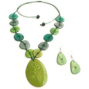 Tagua Necklace and Earrings in Green TAG667. Tagua Nut Jewelry, Organic Necklace, Eco Friendly Jewelry, Green Statement Necklace Set