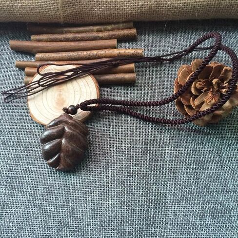 Handmade Wooden Fish Craft Pendant Retro Folk for Dress Sweater and Leisure Dressing/Clothing Accessories/Home Decoration Pendant - Curved tail fish in Saudi Arabia