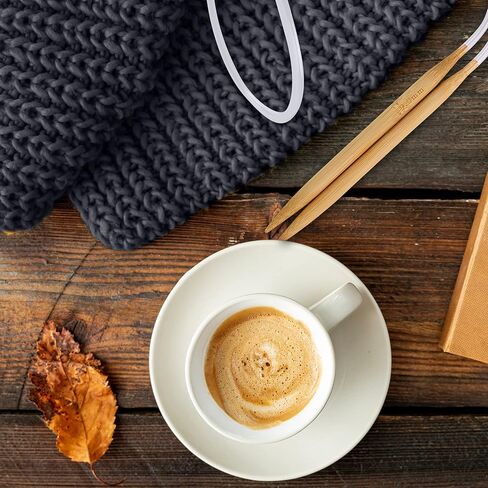 خيوط بطانية مكتنزة للحياكة من جي مارك، 437 ياردة. 28 أونصة. (800 جم) & كروشيه، كرات غزل سميكة، إبرة حياكة دائرية، خطافات كروشيه، شريط قياس، مقص، دبابيس، إبر معدنية غير حادة، دليل الاستخدام in Kuwait