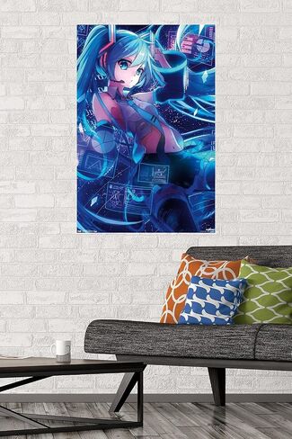 Trends International Hatsune Miku - ملصق حائط للشاشات، 22.375 بوصة × 34 بوصة، نسخة غير مؤطرة in Saudi Arabia