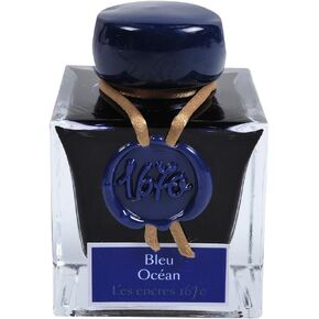 أحبار J. Herbin 1670 السنوية - لمعان ذهبي 50 مل معبأ في زجاجات - المحيط الأزرق (حبر أزرق غامق)