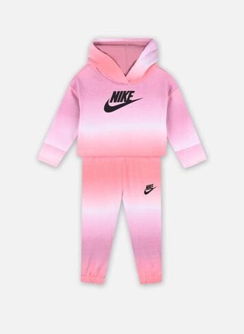 طقم جوغرز Club Joggers من نايكي للفتيات الصغيرات (الرضع) وردي أساسي 12 شهرًا (الرضع) in Saudi Arabia