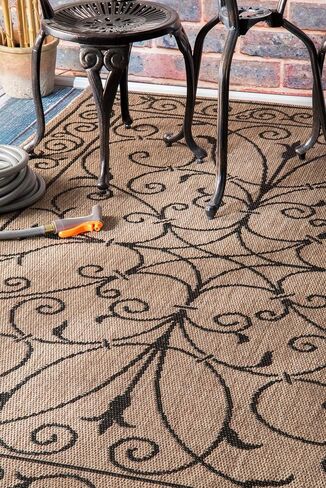 nuLOOM Kathleen Traditional Indoor/Outdoor Area Rug, 6x9, Brown in Saudi Arabia