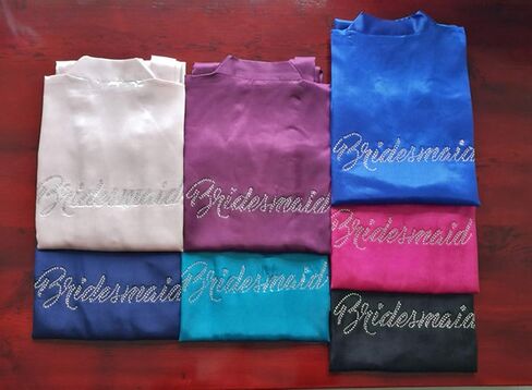 إمرأة قصير كيمونو رداء العروس وصيفة الشرف الساتان الاستعداد روب للنوم حريري مع أحجار الراين الفضية in Kuwait