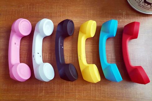Retro Phone Handset Wireless Bluetooth Handset Mic Headphones Comfort Mic Speaker Phone Call Receiver Compatible with iPhone iOS Android iOS Cell Phone Telephone in Saudi Arabia