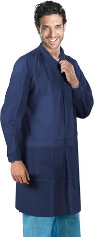معاطف مختبر AMZ باللون الأزرق الداكن للبالغين، مقاس كبير. 10 عبوات معاطف طبية. 35 GSM PP طلاء معطف المختبر القابل للتصرف. معطف المختبر الطبي بطول الركبة بدون جيب، معصم مرن، قفل حلقي in Kuwait