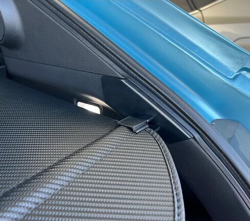 Retractable Cargo Cover Compatible with Honda HR-V HRV 2016-2022 Rear Privacy Screen Car Storage Trunk Luggage Tonneau Security Shade Protector Anti Theft Shield (Carbon Fiber Style) in Saudi Arabia