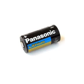 Panasonic CR123A Lithium battery 3V Photo Lithium Battery, 0.67" Diameter x 1.36" H (17.0 mm x 34.5 mm), black/Gold/Blue