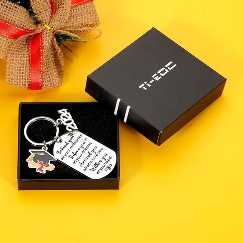 Graduation Gifts for Him Her Class Of 2024 Keychain for Seniors Students Masters Nurses Students College High Student Graduation Gifts for Son Daughter Teen Boys Girls Christmas Gifts Ideas in Saudi Arabia