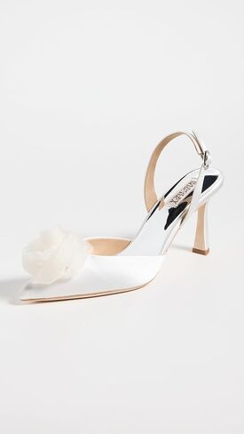 Badgley Mischka Women's Carlise Pump, Soft White, 8 in Saudi Arabia