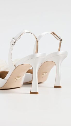 Badgley Mischka Women's Carlise Pump, Soft White, 8 in Saudi Arabia