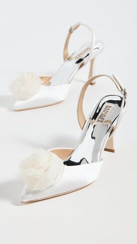 Badgley Mischka Women's Carlise Pump, Soft White, 8 in Saudi Arabia