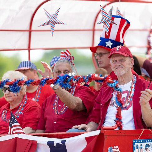 Batiyeer 500 جهاز كمبيوتر شخصى الرابع من يوليو الخرز قلادة السائبة قلادة حزب يوم الاستقلال الأحمر الأزرق الفضة الوطنية ماردي غرا الخرز نجمة الخرزة القلائد ل4 يوليو يوم الاستقلال العرض الوطني in Kuwait