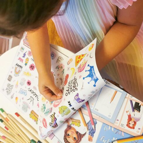 ملصق وكتاب تلوين للأظافر والمكياج من بيسكوول للفتيات من عمر 4 سنوات فما فوق - عبوتان - أكثر من 240 ملصقًا قابلاً للإزالة - كتاب أنشطة تصميم الأظافر والمكياج - هدية عيد ميلاد إبداعية للأطفال in Kuwait