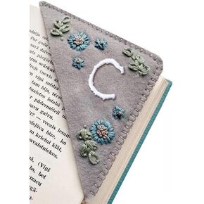 26 Letters Personalized Hand Embroidered Corner Bookmark, Felt Triangle Page Stitched Corner Handmade Bookmark,Unique Cute Flower Letter Embroidery Bookmarks Accessories for Book Lovers (L, Summer)