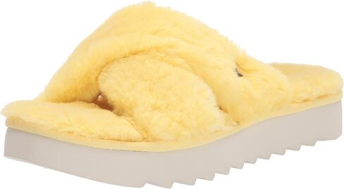 Women's Fuzz-It Sandal in Saudi Arabia