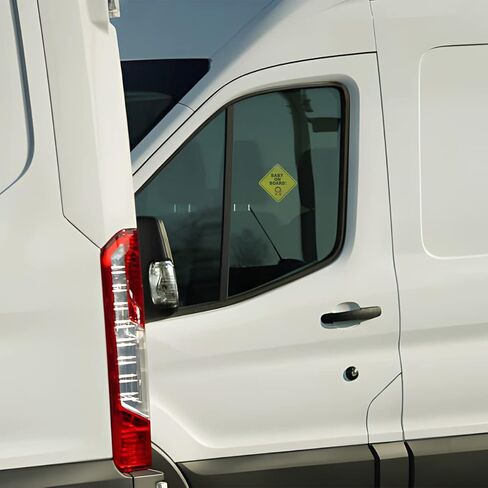 قطعتان من ملصقات الأطفال على اللوحة للسيارات، لوحة إشعارات تحذيرية مقاس 5 × 5 بوصات مع أكواب شفط، علامات أمان للأطفال قابلة للإزالة ومقاومة للماء، لافتة ملحقات السيارة لملصقات ممتص الصدمات لنافذة السيارة (Baby-2) in Kuwait