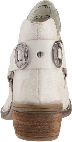 Chinese Laundry Women's Austin Ankle Boot in Saudi Arabia