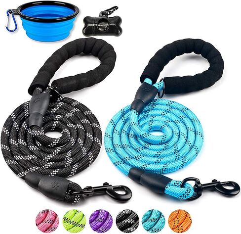 2 حزمة الكلب المقود 5FT سميكة دائم النايلون حبل مريح مبطن مقبض عاكس حبل المقود للكلاب المتوسطة الكبيرة مع وعاء الحيوانات الأليفة للطي وأكياس القمامة (1/3 "× 5 قدم أسود + أزرق) in Kuwait