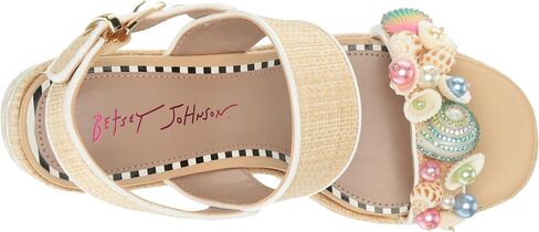 صندل نسائي بكعب عالٍ من Betsey Johnson in Saudi Arabia